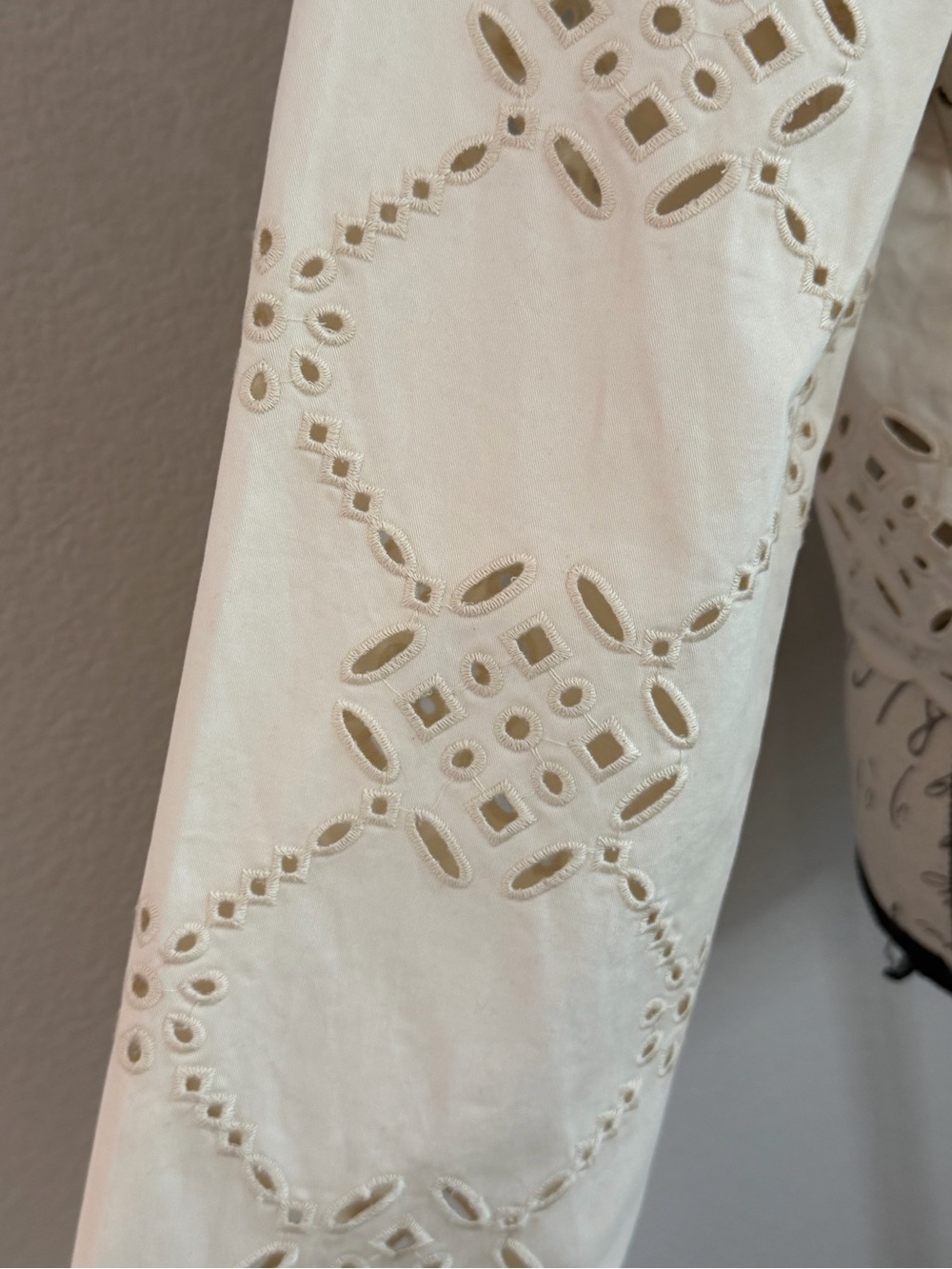 Veronica Beard Adelaide Eyelet Jacket Ecru Cotton Scalloped Cropped Size 2 - Picture 6 of 7